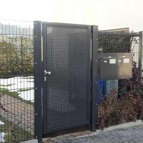 Zur Seite 